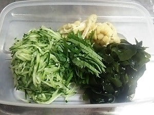 材料を切った写真