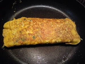 オムレツの形にまとめた写真