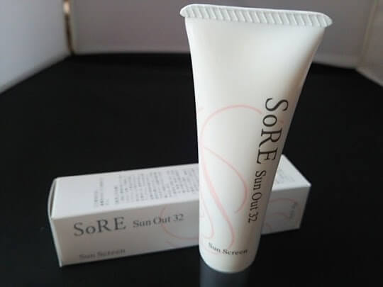 soreサンアウト(日焼け止め)の写真