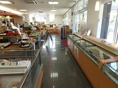 シャトレーゼ姶良店の店内の雰囲気の写真