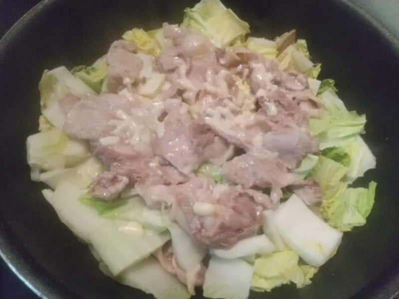 蓋をして10分煮る