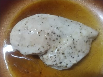 ラップをしてレンチンしそのまま冷ます